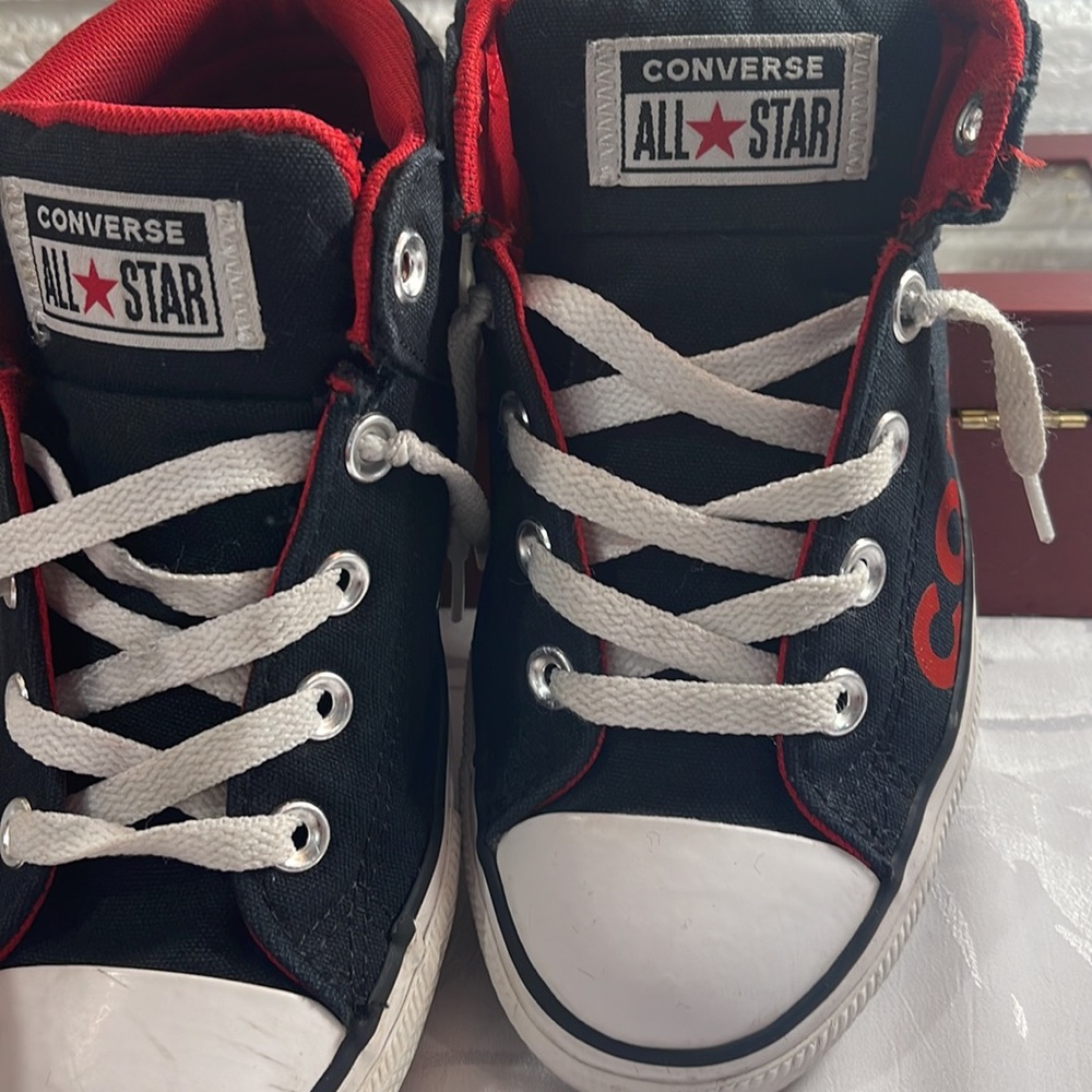 Converse - Picture 6 of 8